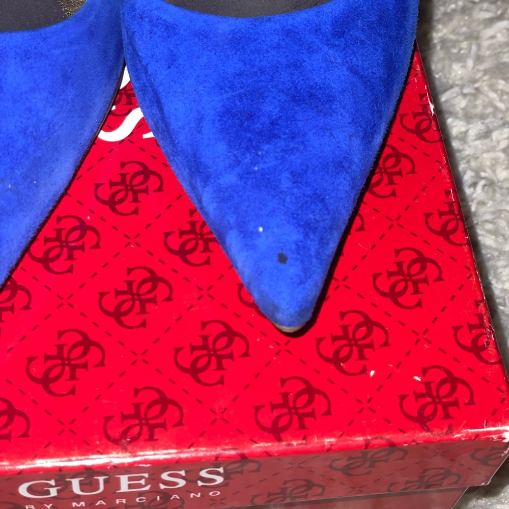 Blue suede pumps - Picture 4 of 6
